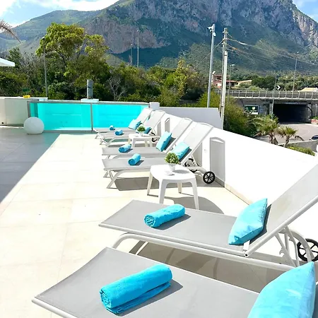 Torre Pozzillo Apartment *
