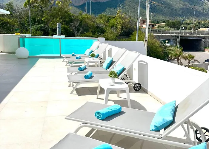 Torre Pozzillo Apartment *